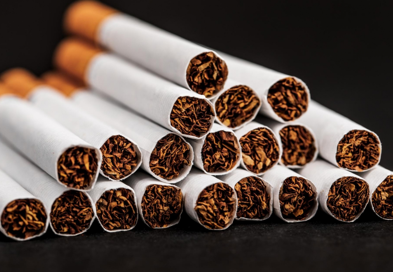 Ujawnienie nielegalnego obrotu papierosami i udaremnienie strat dla Skarbu Państwa na terenie Dąbrowy Górniczej