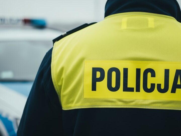 Parkowanie na drodze pieszo-rowerowej: zagrożenie dla bezpieczeństwa!