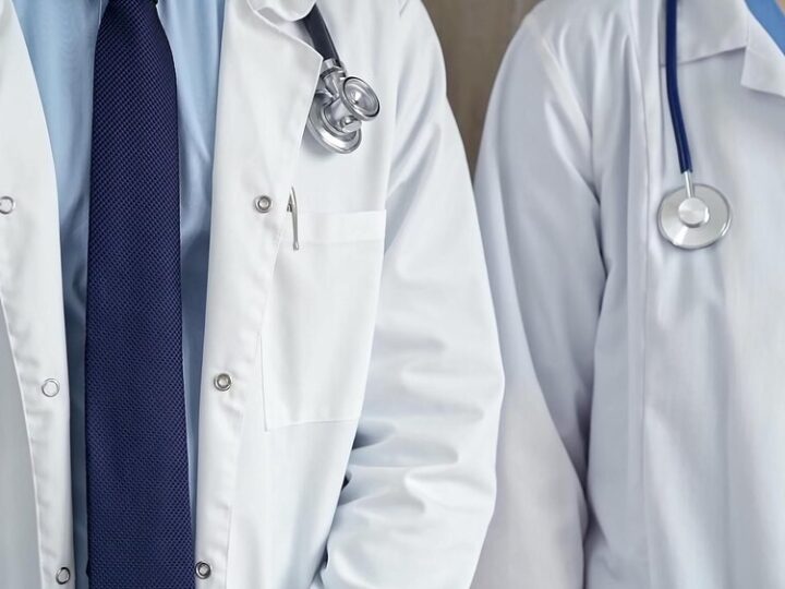 Światowy Dzień Hospicjów: Rozświetlmy troskę i godność do samego końca