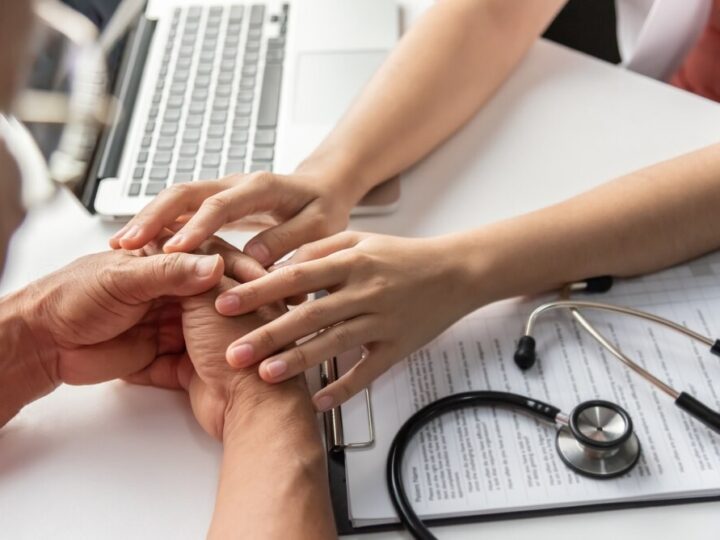 Osteoporoza: Cichy złodziej kości, który dotyka miliony na całym świecie