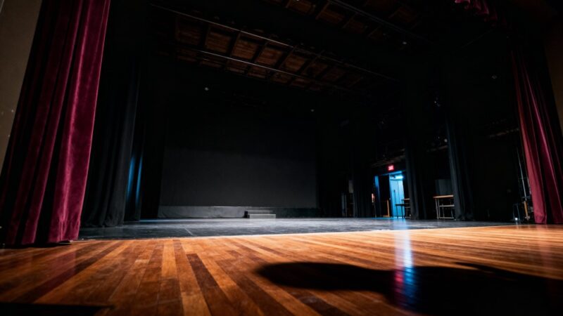 Humorystyczna walka dobra ze złem w „Igraszkach z diabłem” w Teatrze „Reduta Śląska