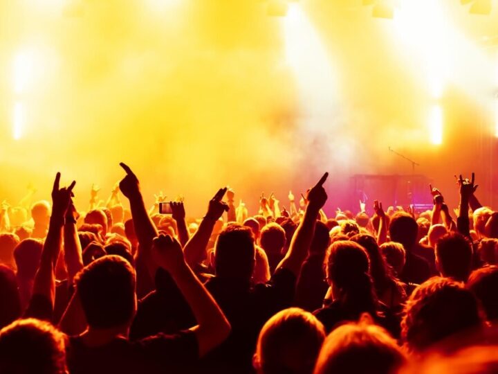 Kolędowanie w Myszkowie: Radosne chwile i wzruszające melodie