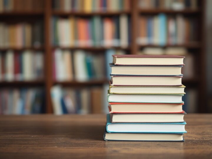 Hinduska powieść w Poraju: inspirujące spotkanie Klubu Książki