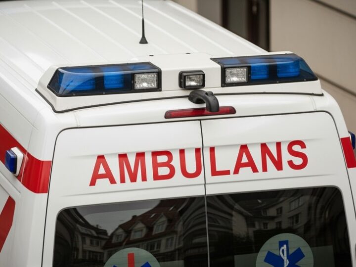 Bezpieczne ferie: Jak dbać o siebie na drodze i podczas zabaw zimowych