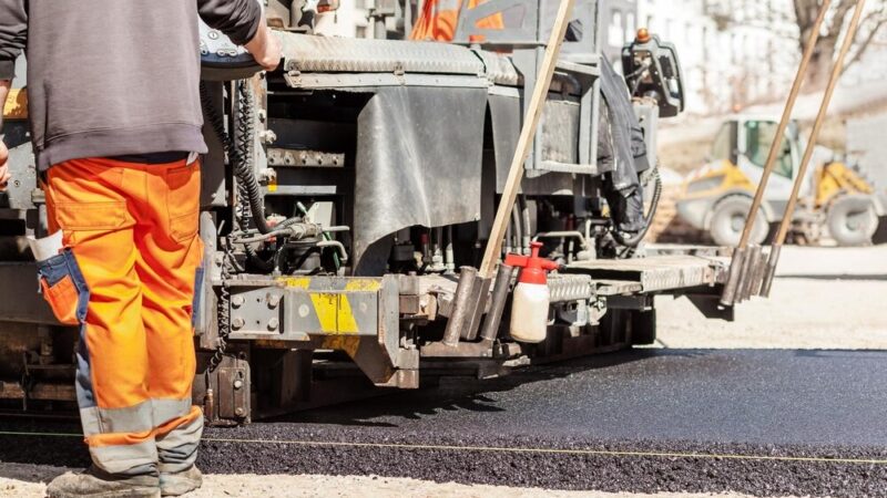 Wiosenne porządki w Gminie Poraj – zamiatanie ulic po Świętach!