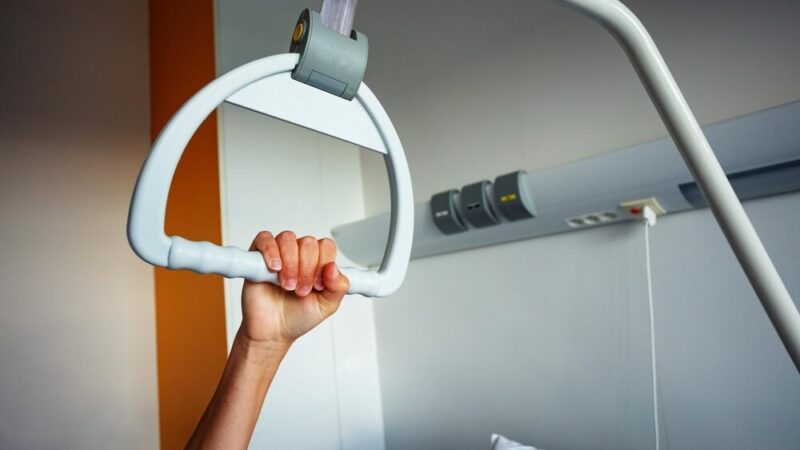 Uczniowie z Jastrzębia odkrywają tajniki zdrowia podczas spotkania z lekarzem