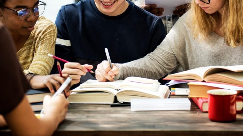 Edukacja ekologiczna w Myszkowie: uczniowie zyskują nowe umiejętności