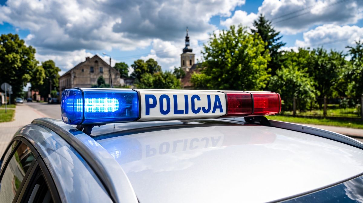 Kierowca z 4 promilami i aktywnym zakazem prowadzenia trafił w ręce policji